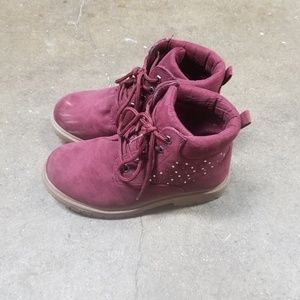 Girls size 3 hiking boots